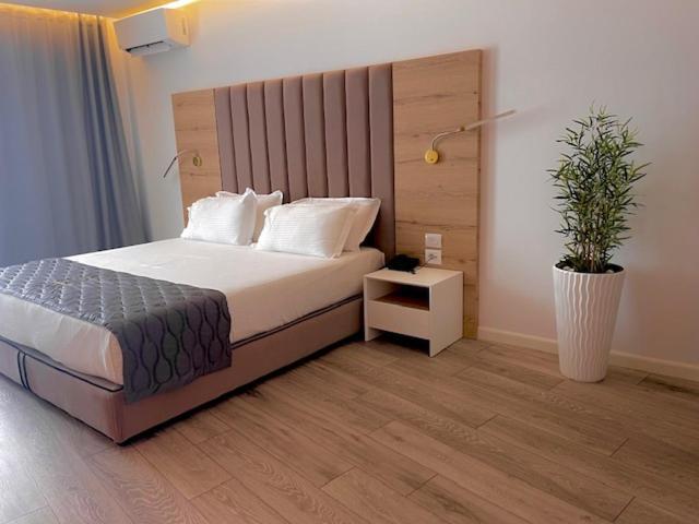 Ebbi Hotel Dhërmi Dış mekan fotoğraf